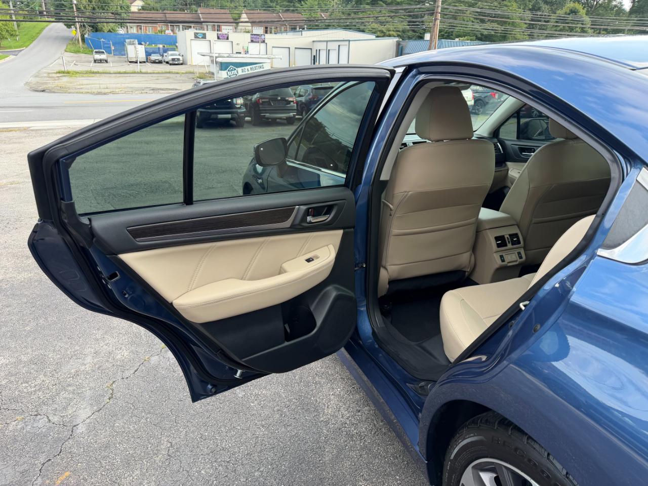 Subaru Legacy 3.6R Limited 2019