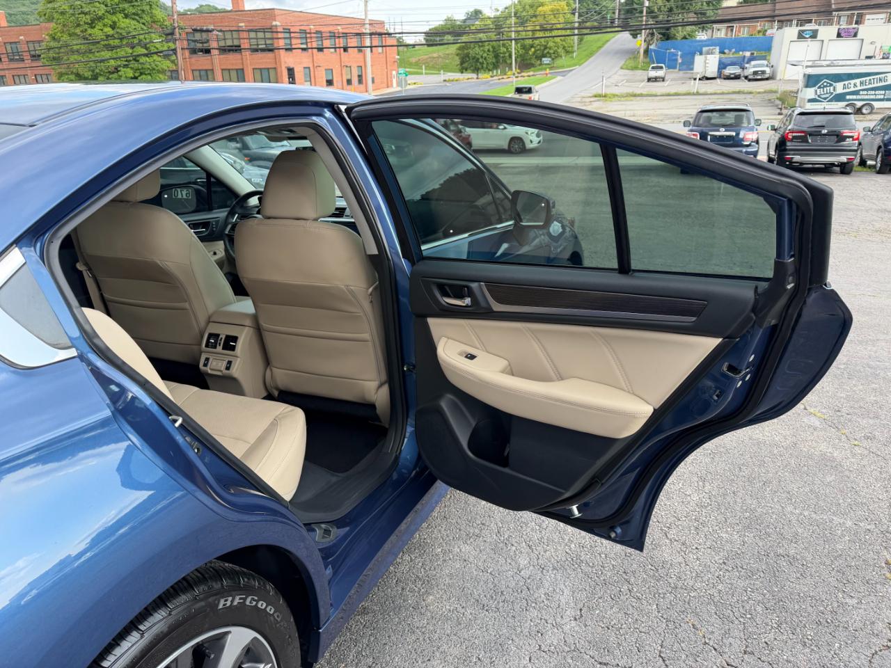 Subaru Legacy 3.6R Limited 2019