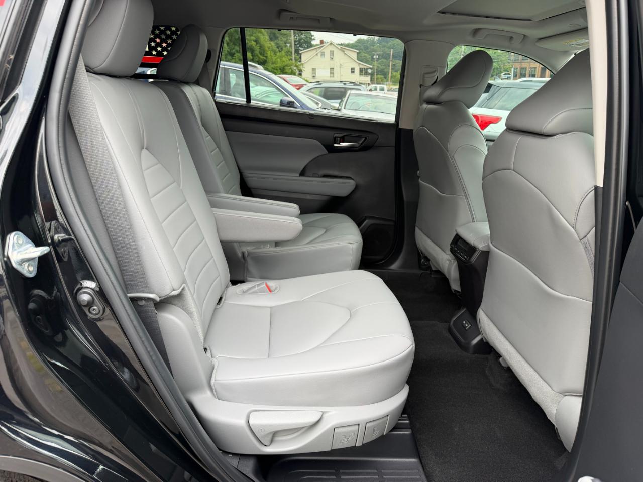Toyota Highlander  2024