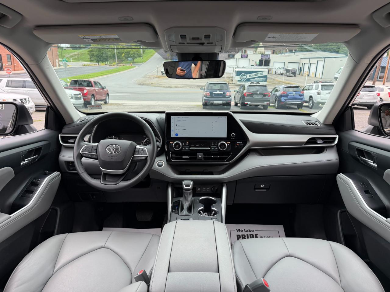 Toyota Highlander  2024