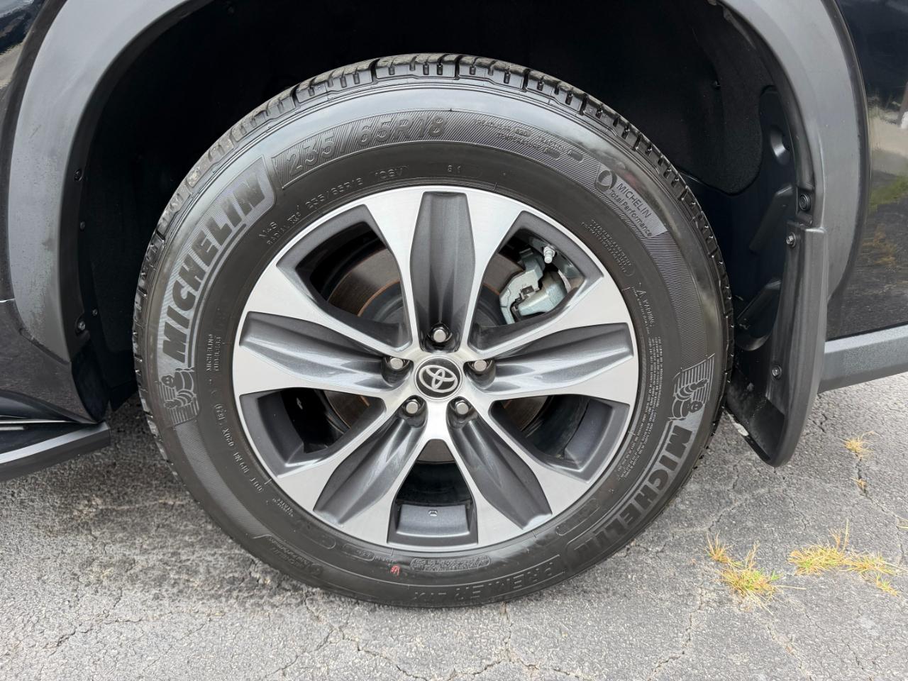 Toyota Highlander  2024