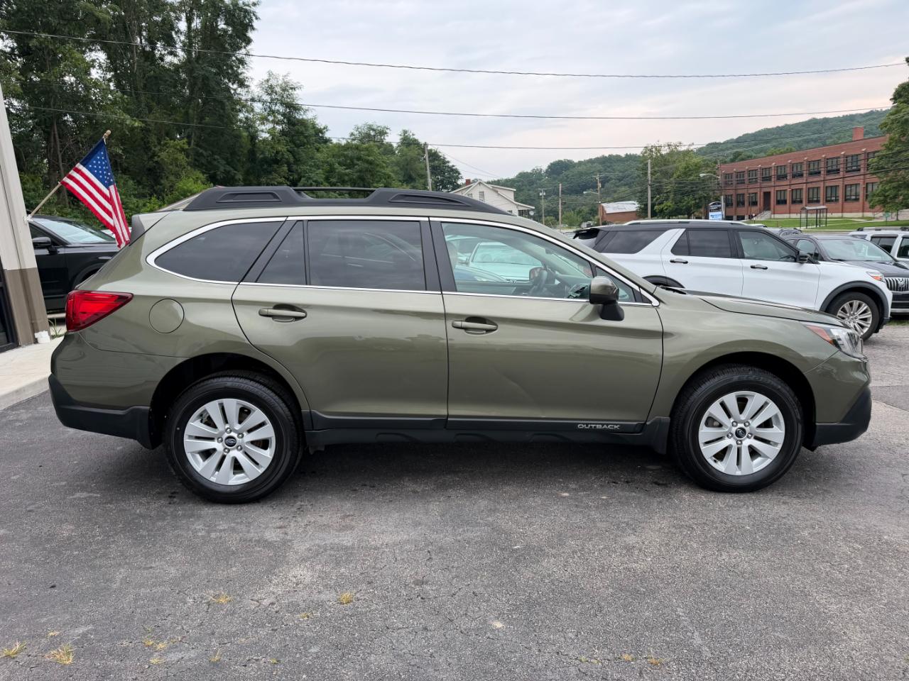 Subaru Outback 2.5i Premium 2019