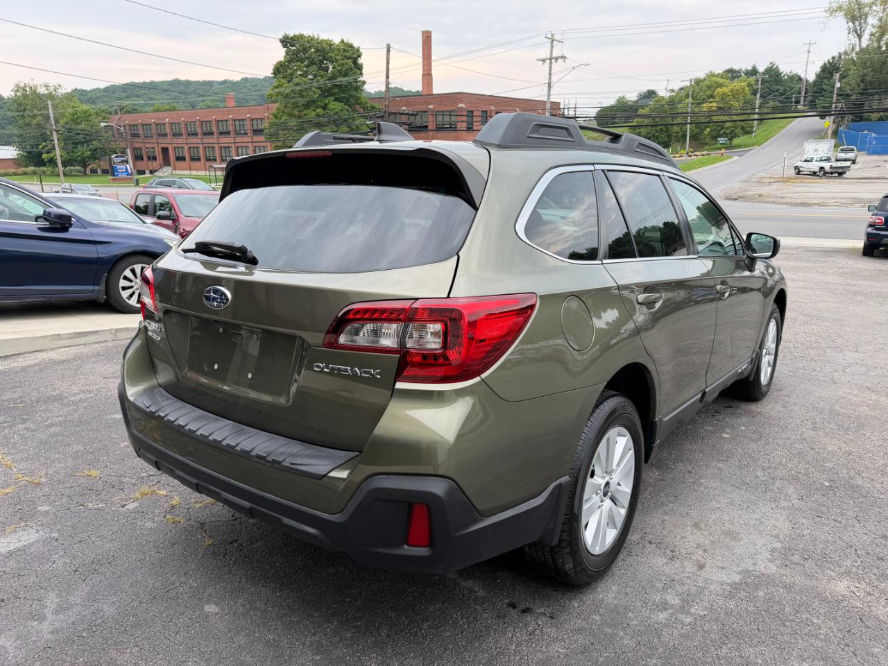 Subaru Outback 2.5i Premium 2019