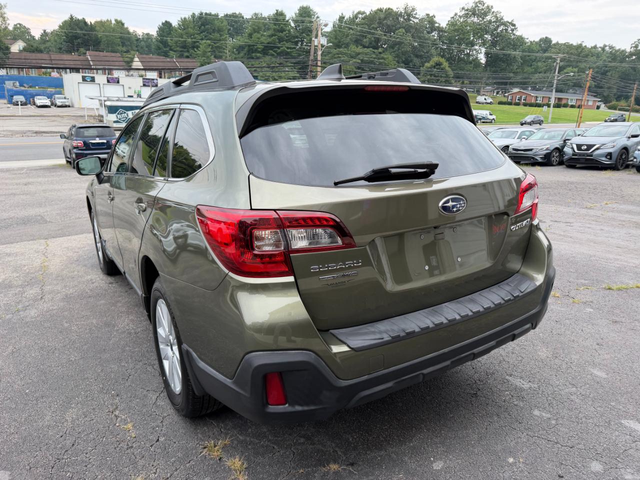 Subaru Outback 2.5i Premium 2019