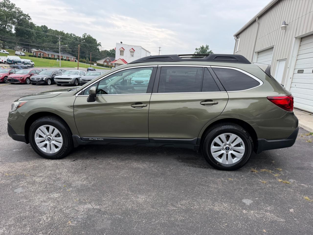 Subaru Outback 2.5i Premium 2019