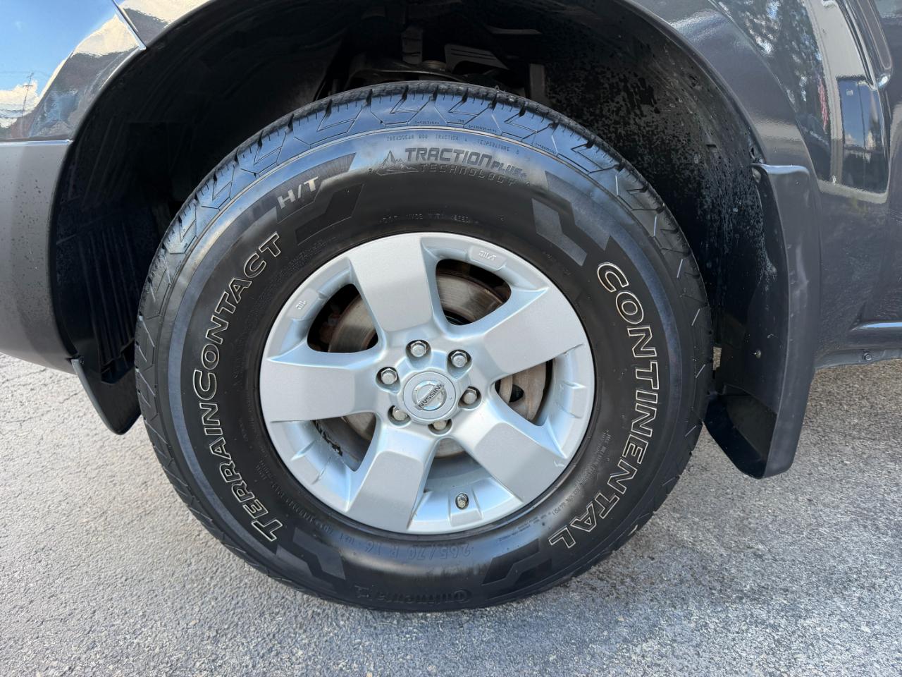 Nissan Frontier SV Crew Cab 4WD 2012
