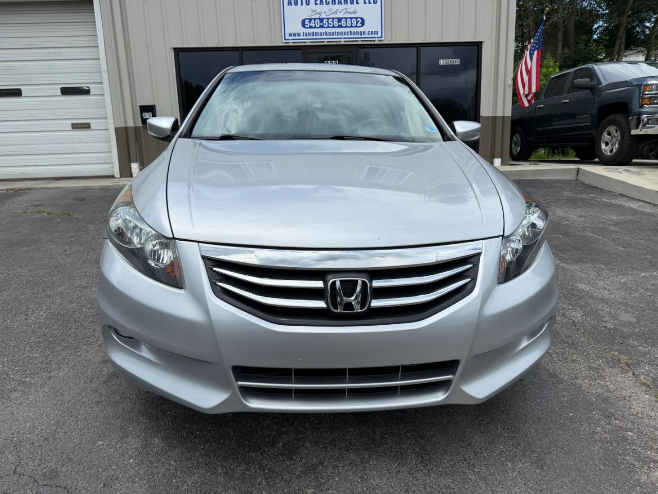 Honda Accord EX-L V-6 Sedan AT 2011