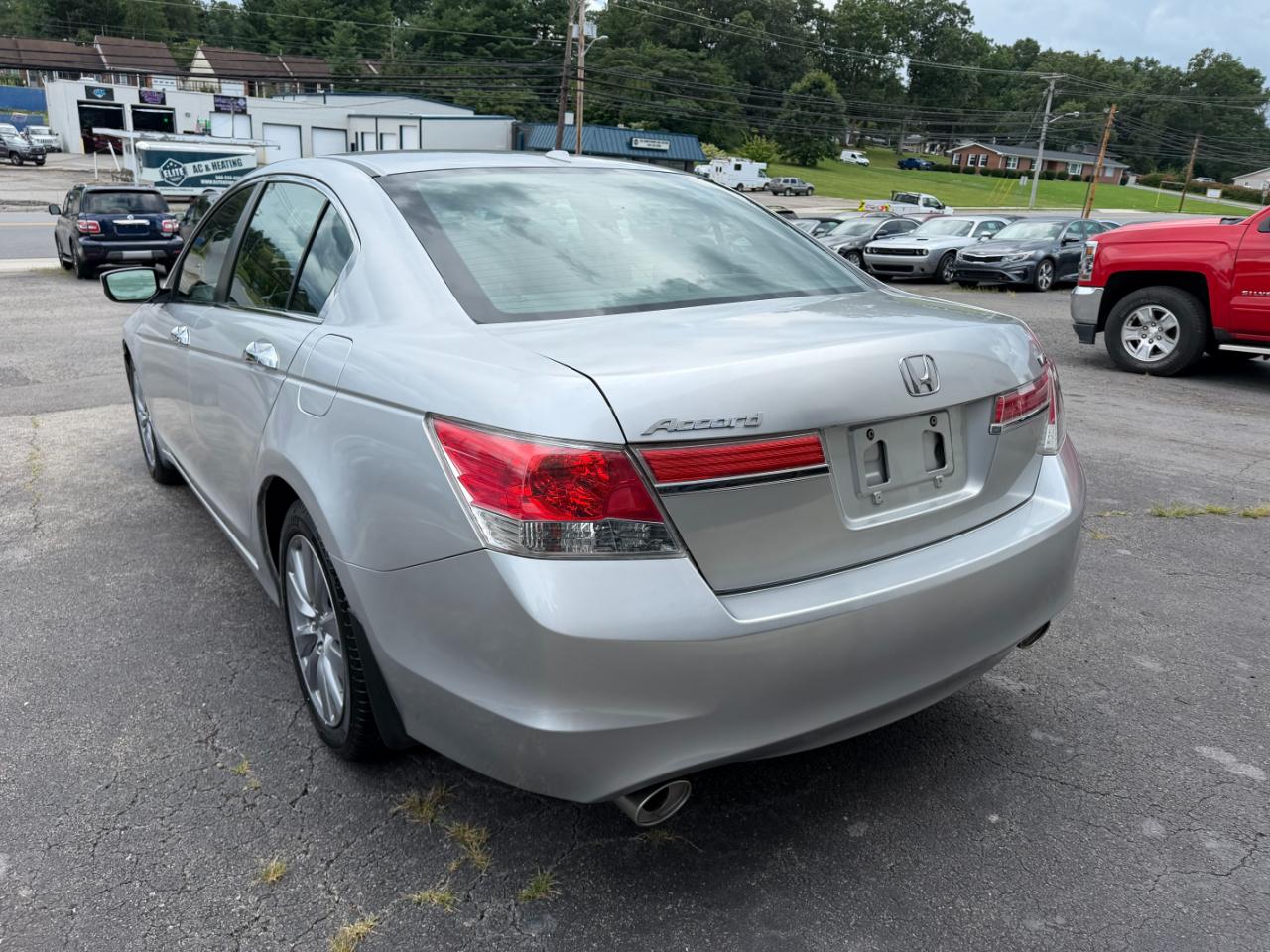 Honda Accord EX-L V-6 Sedan AT 2011
