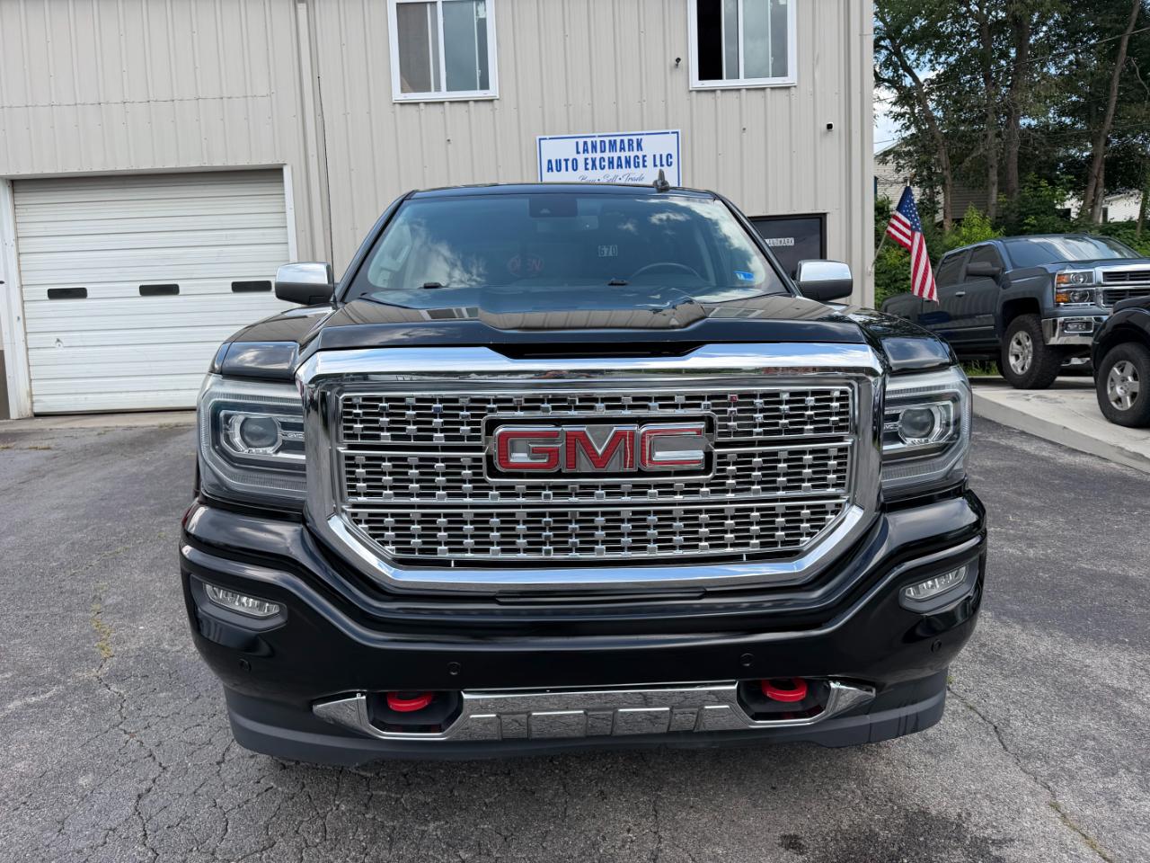 GMC Sierra 1500 Denali Crew Cab Long Box 4WD 2018