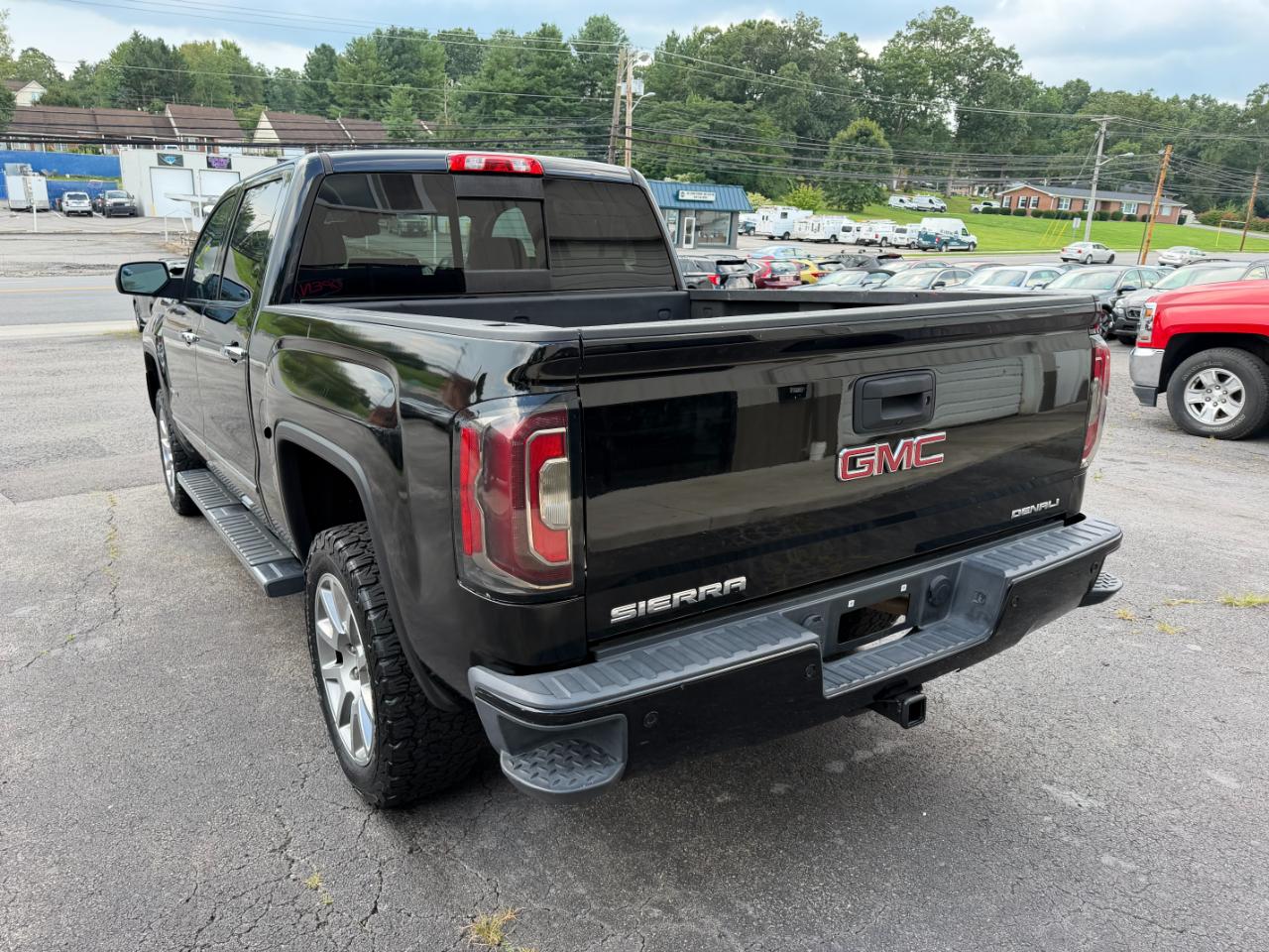 GMC Sierra 1500 Denali Crew Cab Long Box 4WD 2018