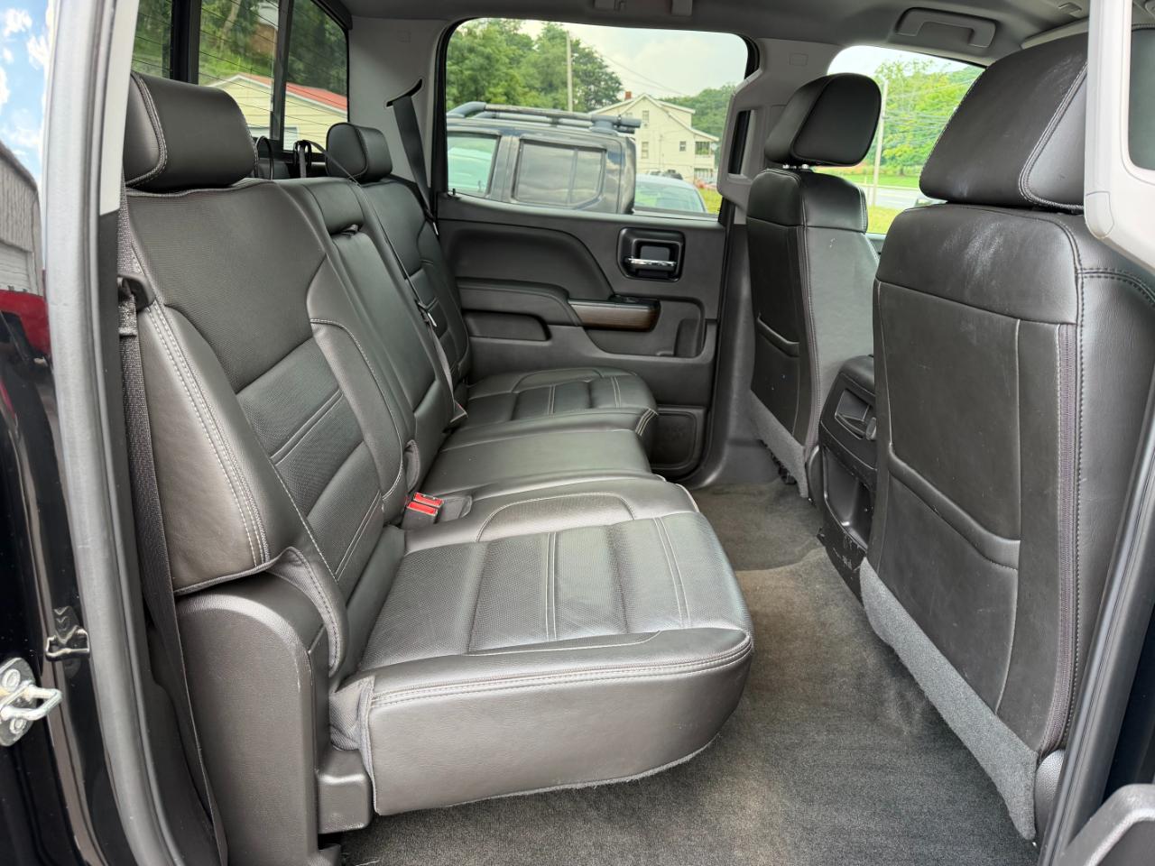GMC Sierra 1500 Denali Crew Cab Long Box 4WD 2018