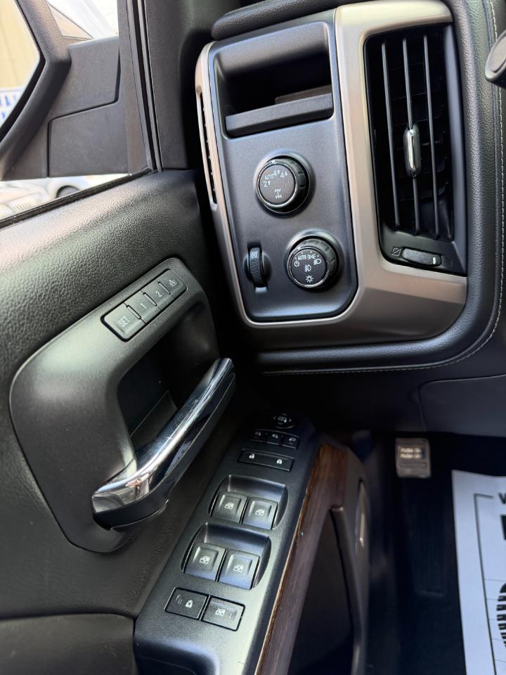GMC Sierra 1500 Denali Crew Cab Long Box 4WD 2018