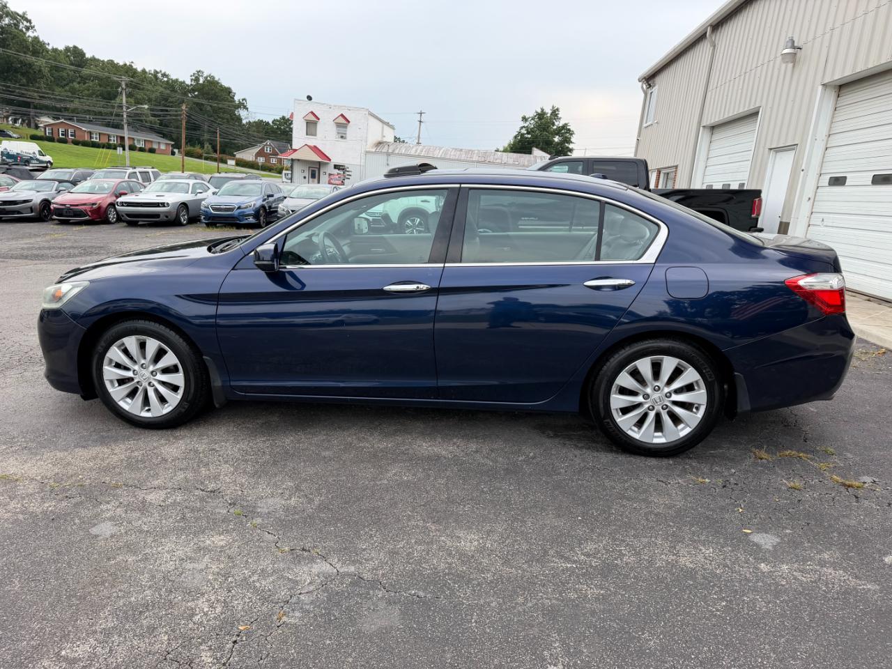 Honda Accord EX-L V6 Sedan AT 2015