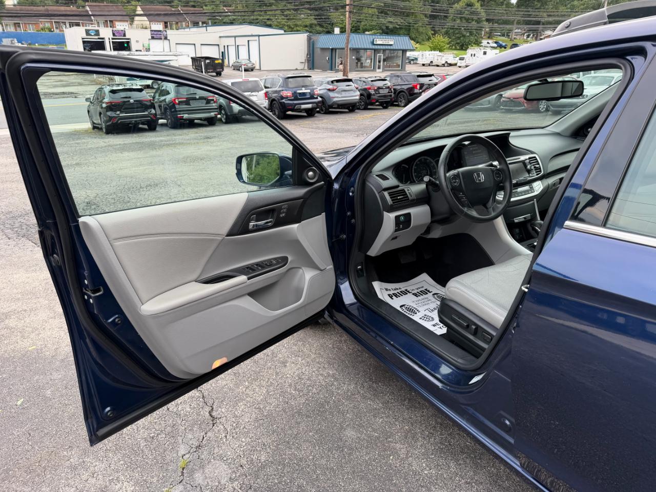Honda Accord EX-L V6 Sedan AT 2015