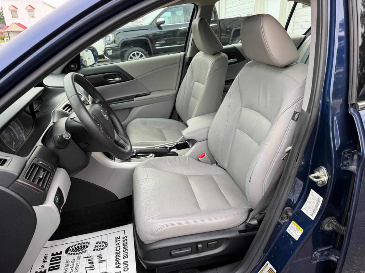 Honda Accord EX-L V6 Sedan AT 2015