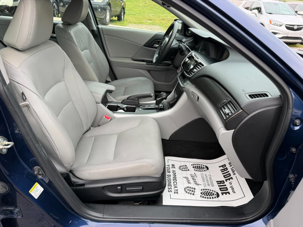Honda Accord EX-L V6 Sedan AT 2015