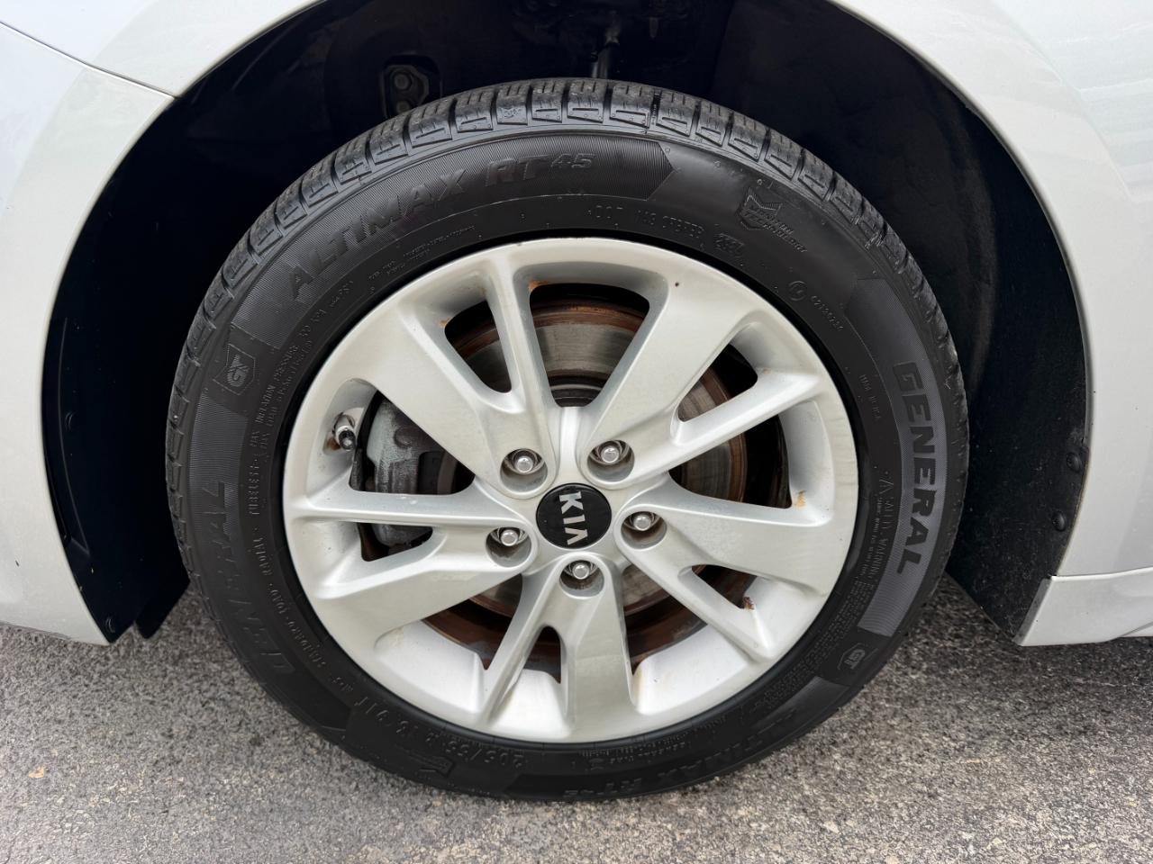 Kia Optima LX 2016