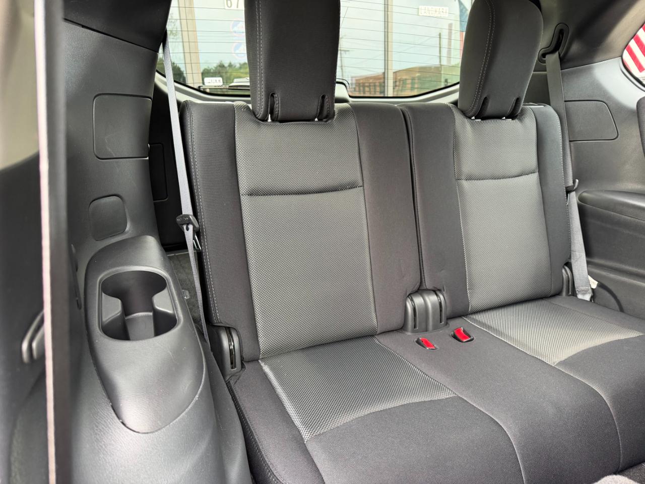 Nissan Pathfinder S 4D SUV 4WD 2017