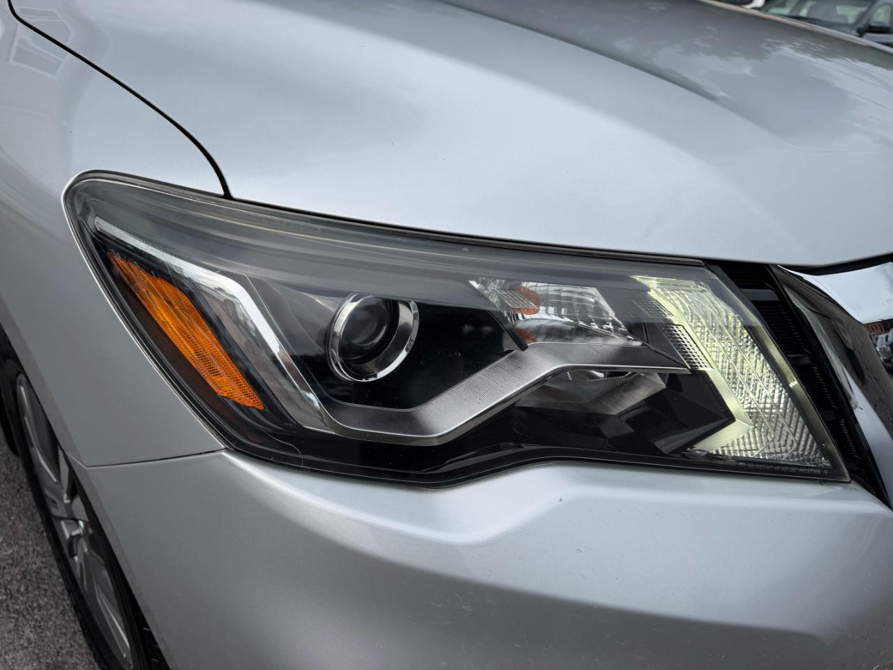 Nissan Pathfinder S 4D SUV 4WD 2017