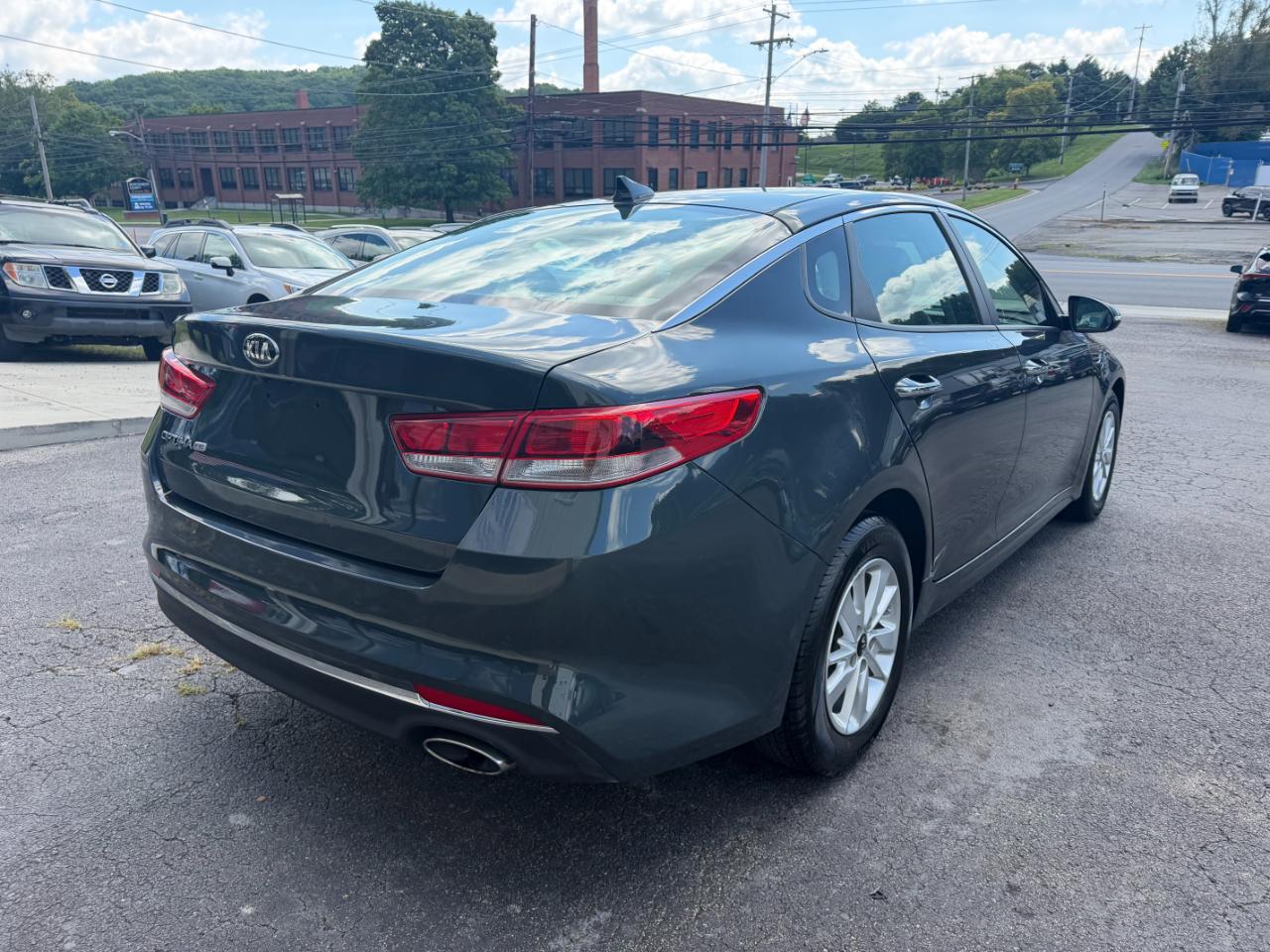 Kia Optima LX 2016
