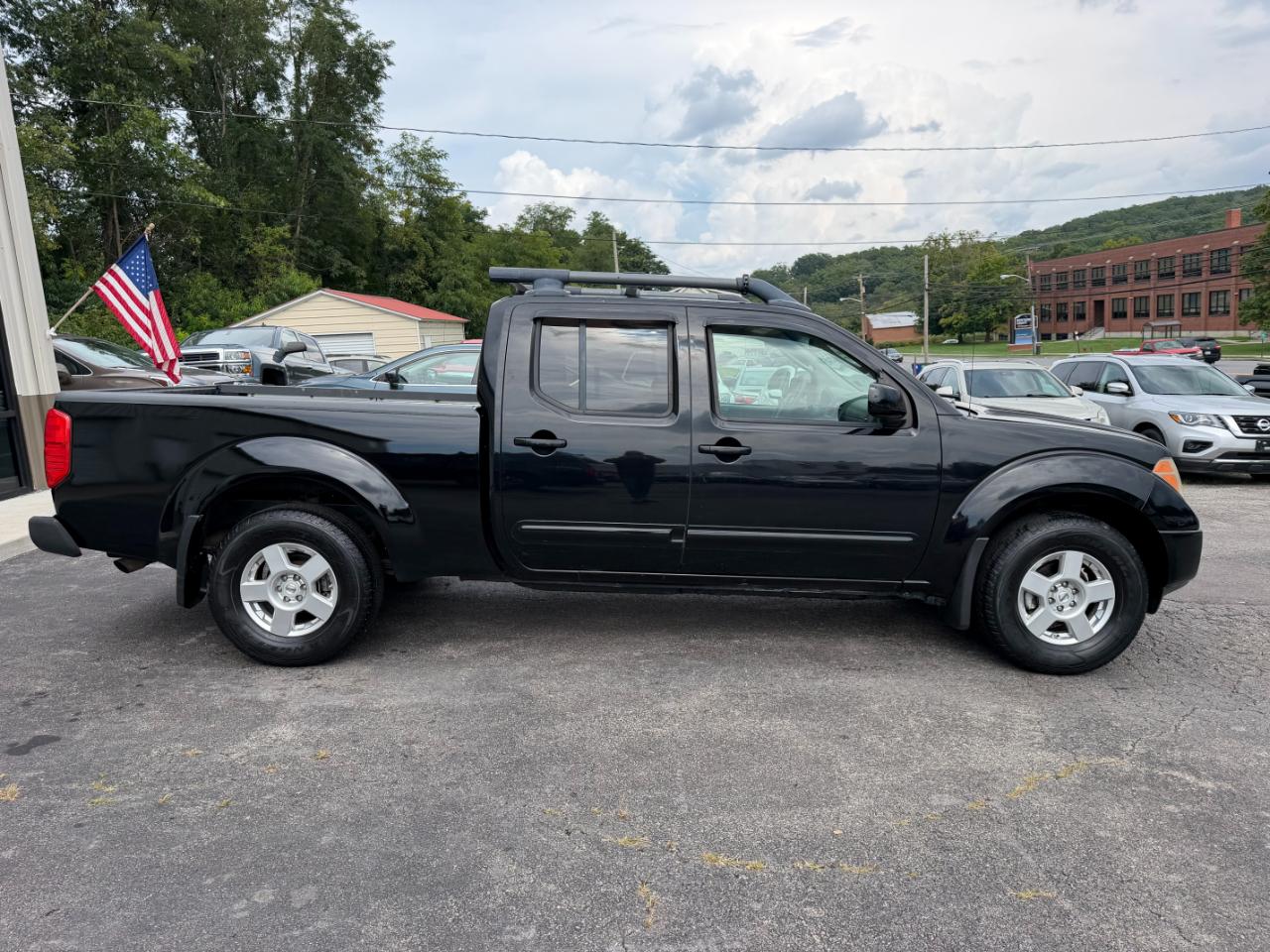 Nissan Frontier LE Crew Cab Long Bed 4WD 2008