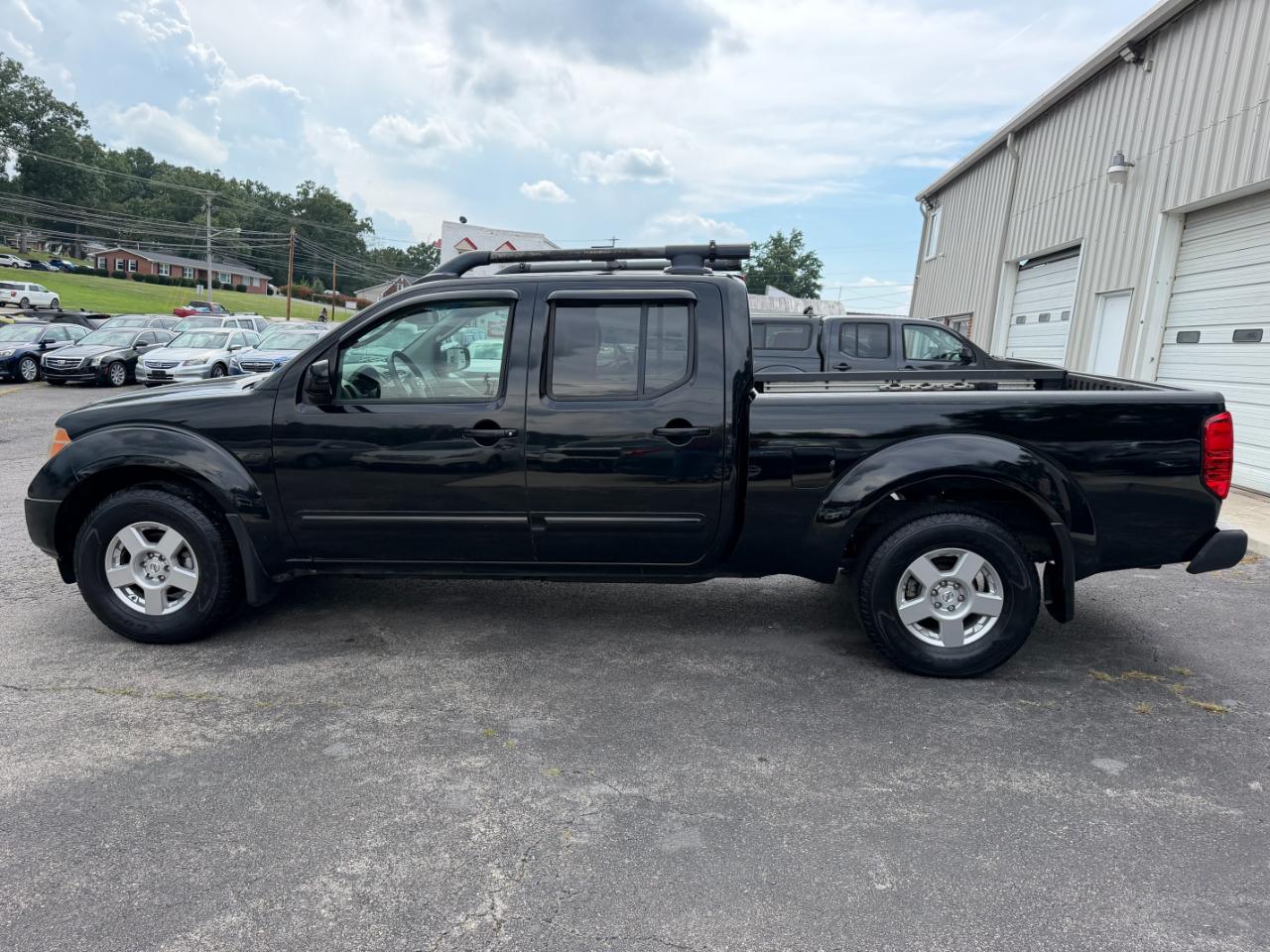 Nissan Frontier LE Crew Cab Long Bed 4WD 2008