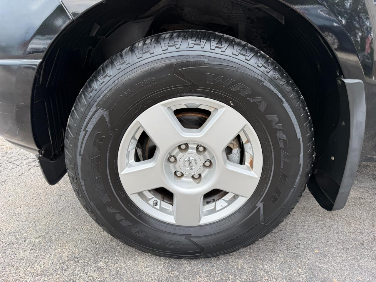 Nissan Frontier LE Crew Cab Long Bed 4WD 2008