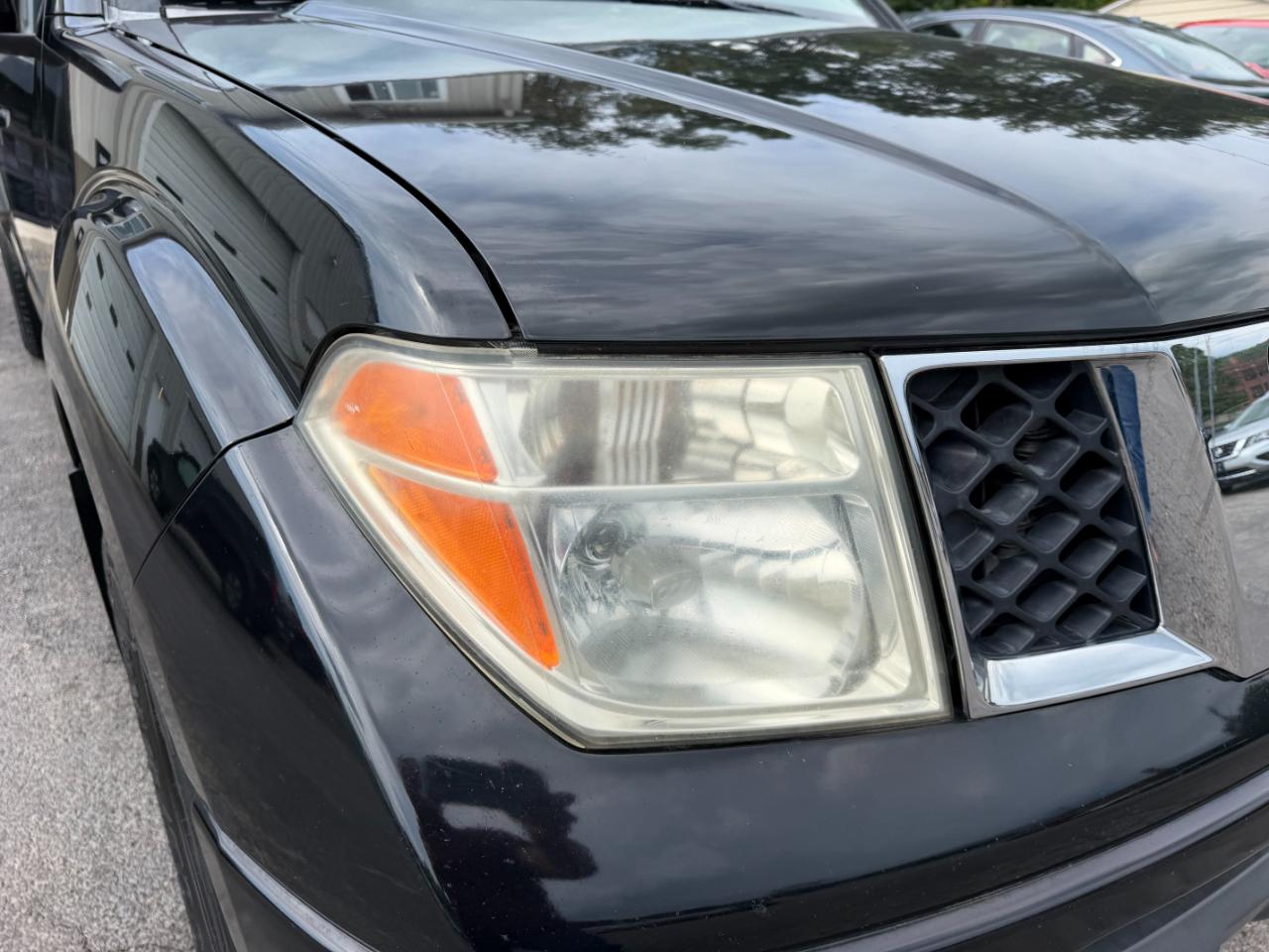 Nissan Frontier LE Crew Cab Long Bed 4WD 2008
