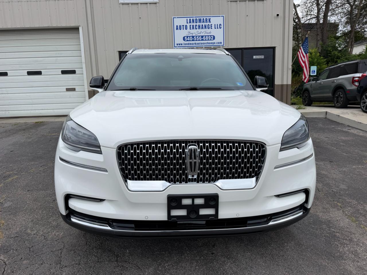 Lincoln Aviator Reserve AWD 2022