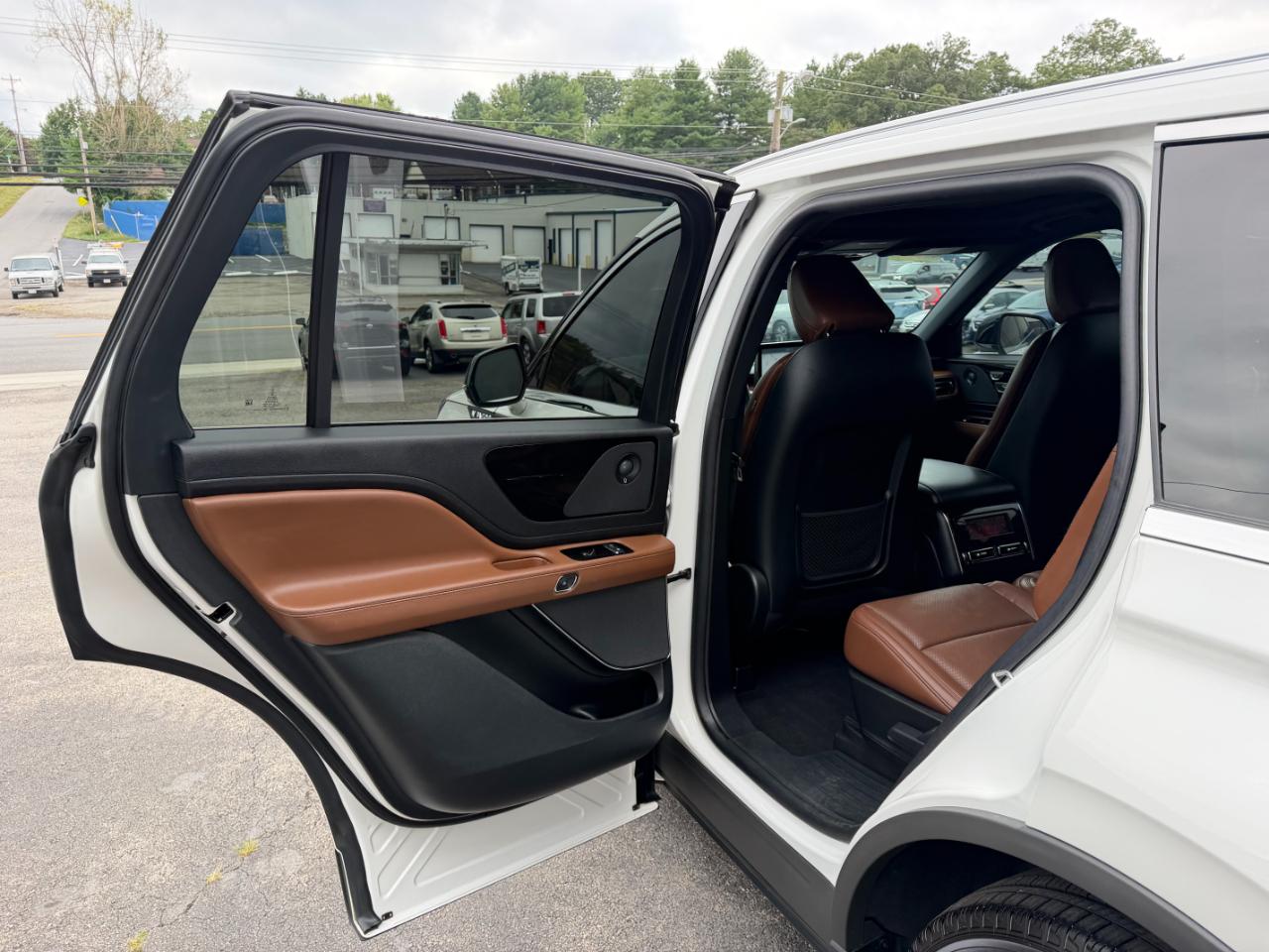 Lincoln Aviator Reserve AWD 2022