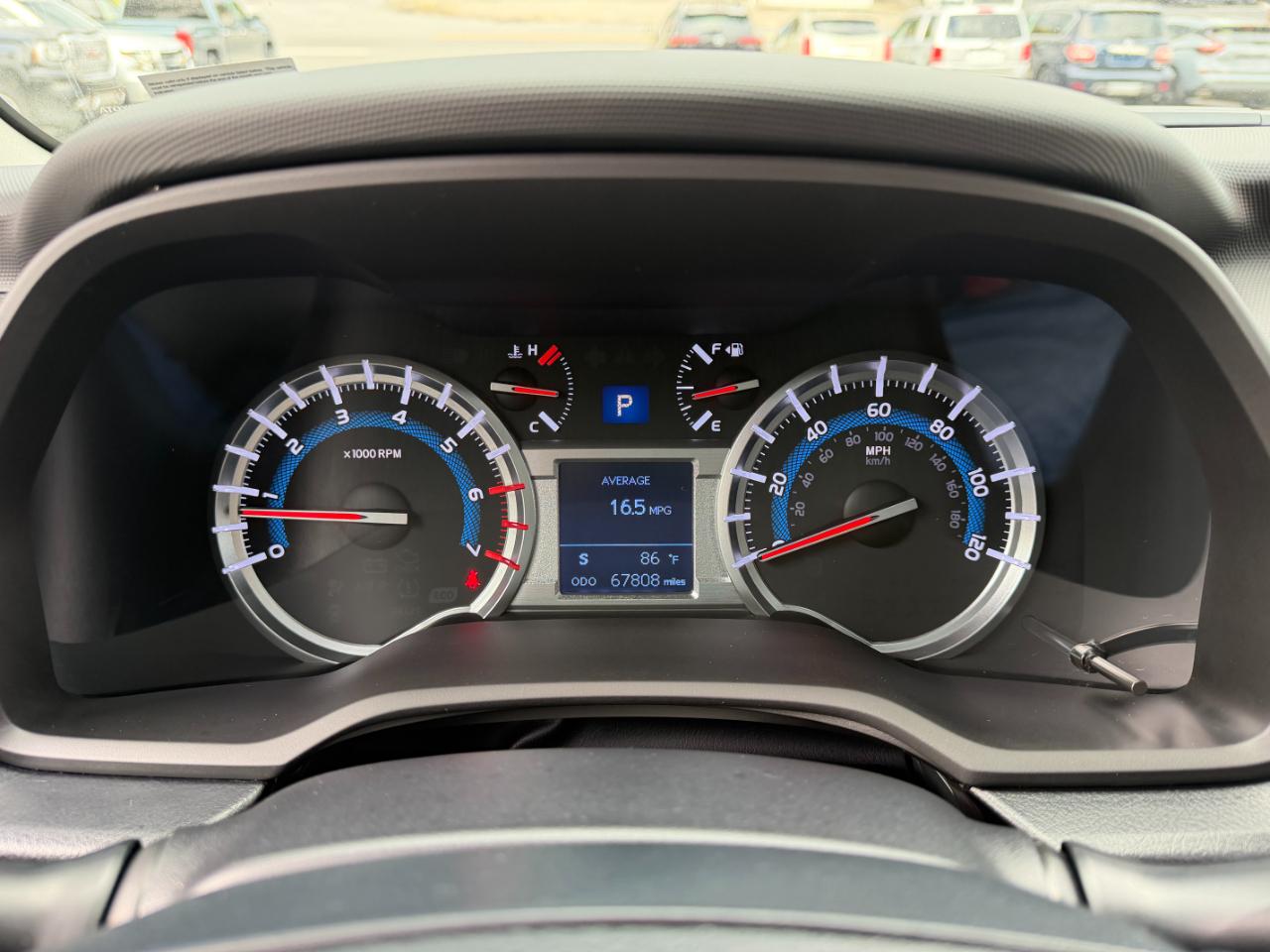 Toyota 4Runner SR5 4WD 2016