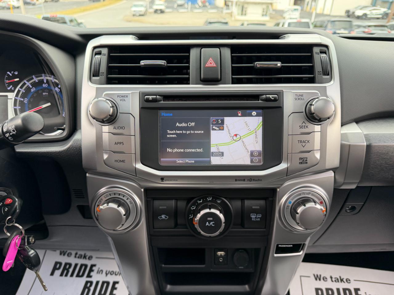 Toyota 4Runner SR5 4WD 2016