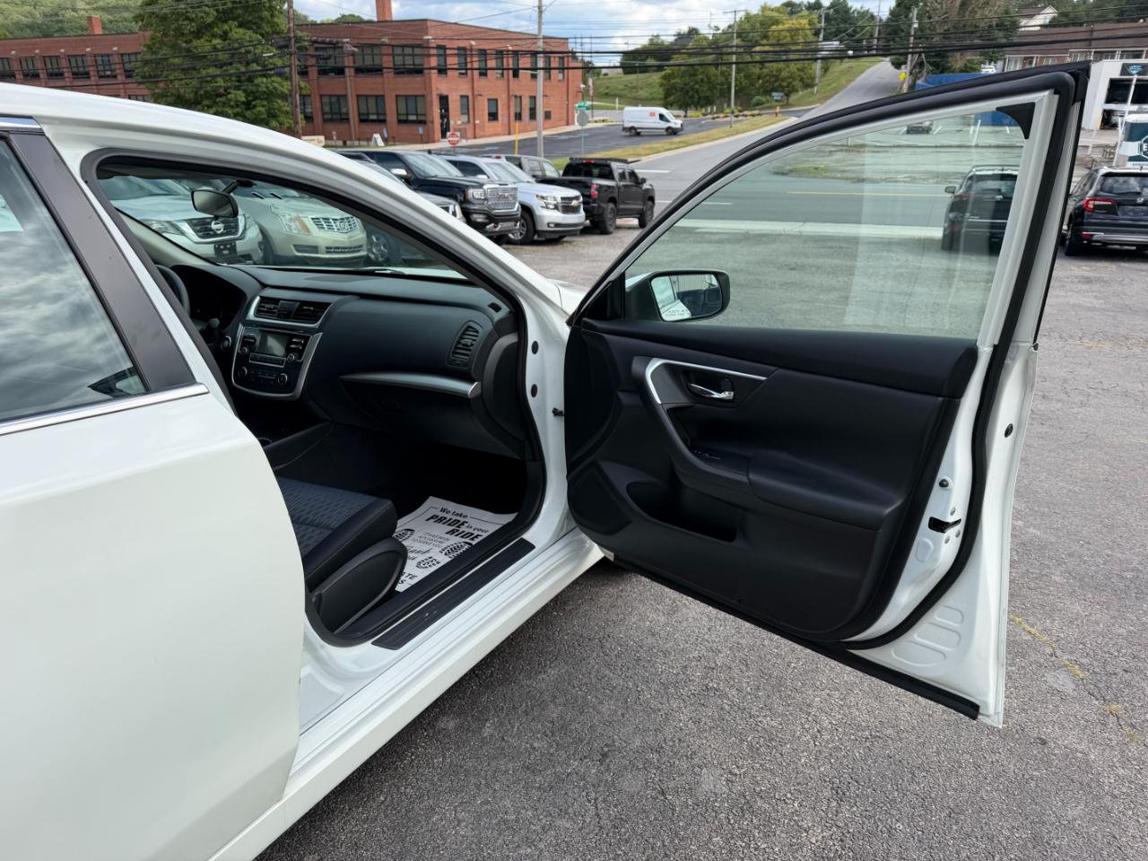 Nissan Altima 2.5 SR 2016