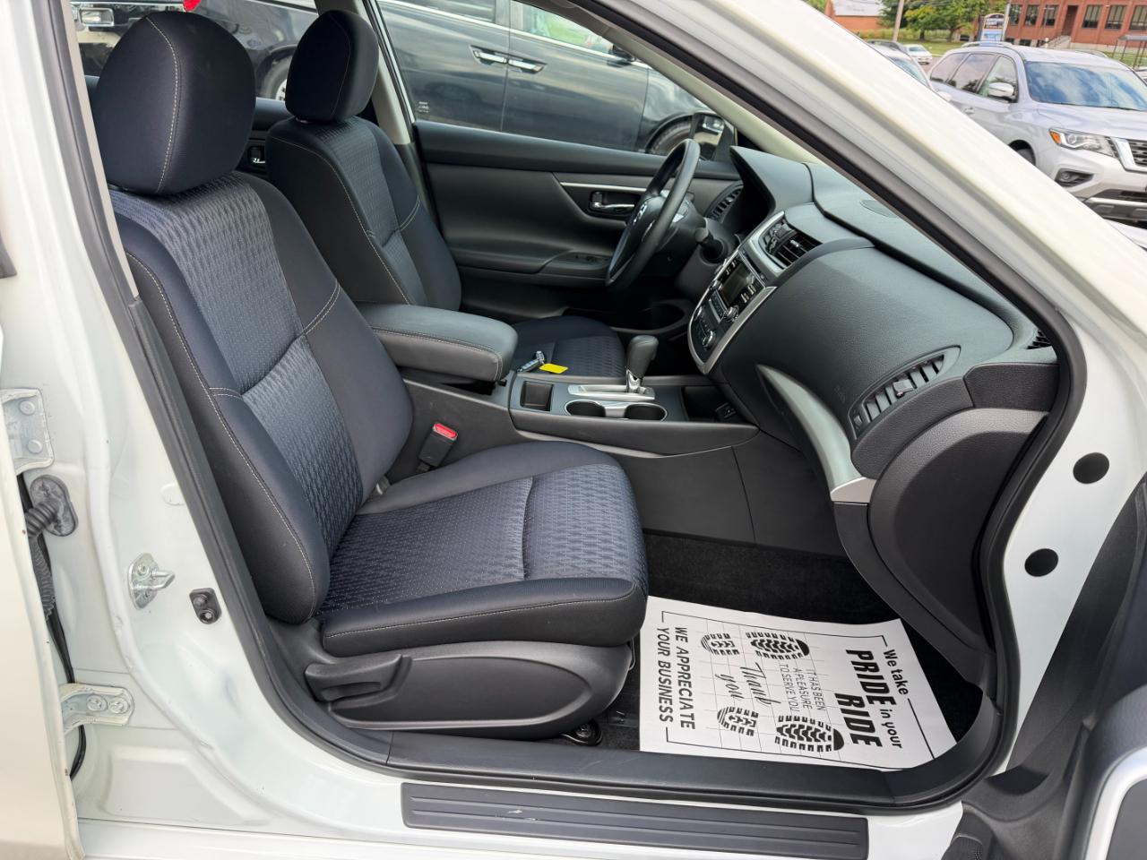 Nissan Altima 2.5 SR 2016