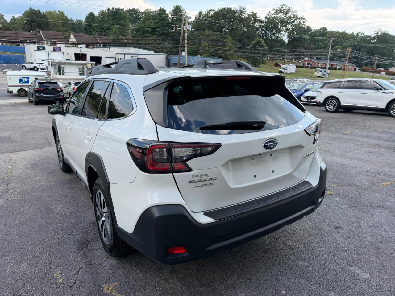 Subaru Outback Premium 2023