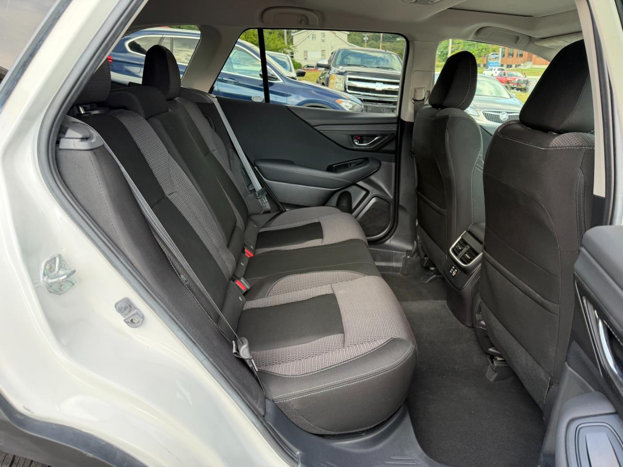Subaru Outback Premium 2023