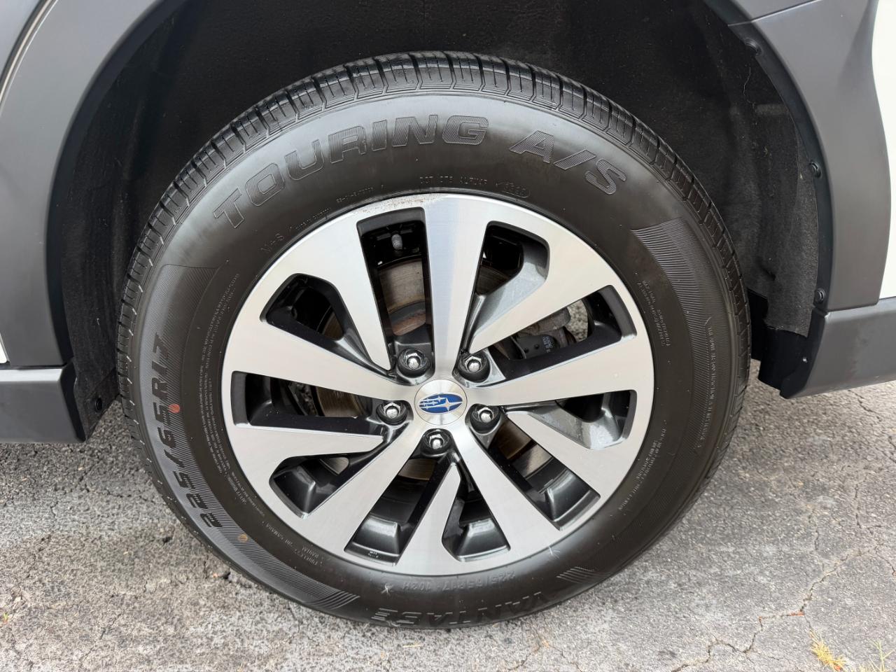 Subaru Outback Premium 2023