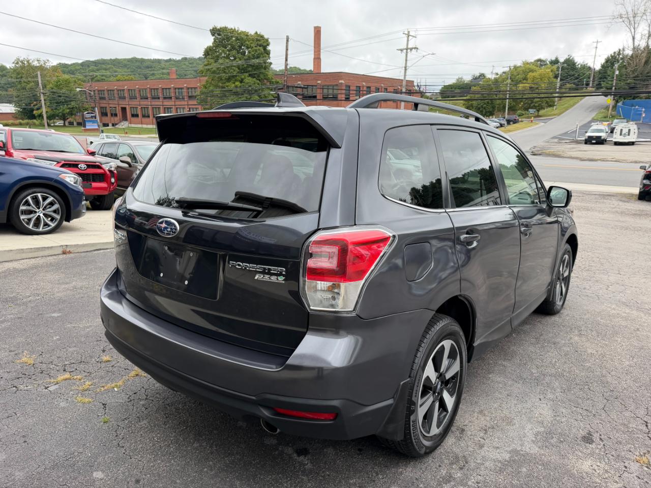 Subaru Forester 2.5i Limited 2017