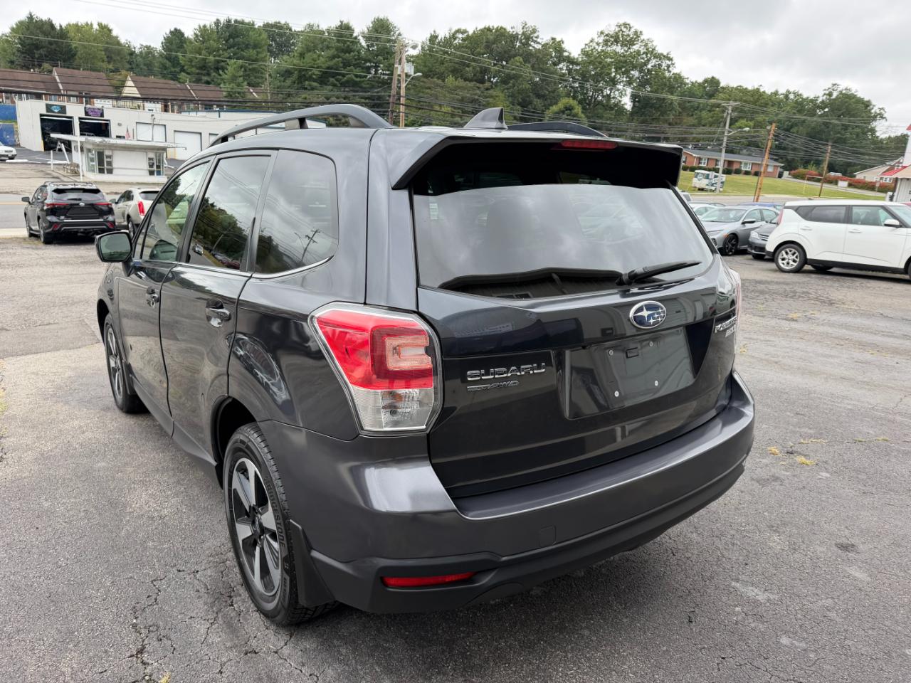 Subaru Forester 2.5i Limited 2017