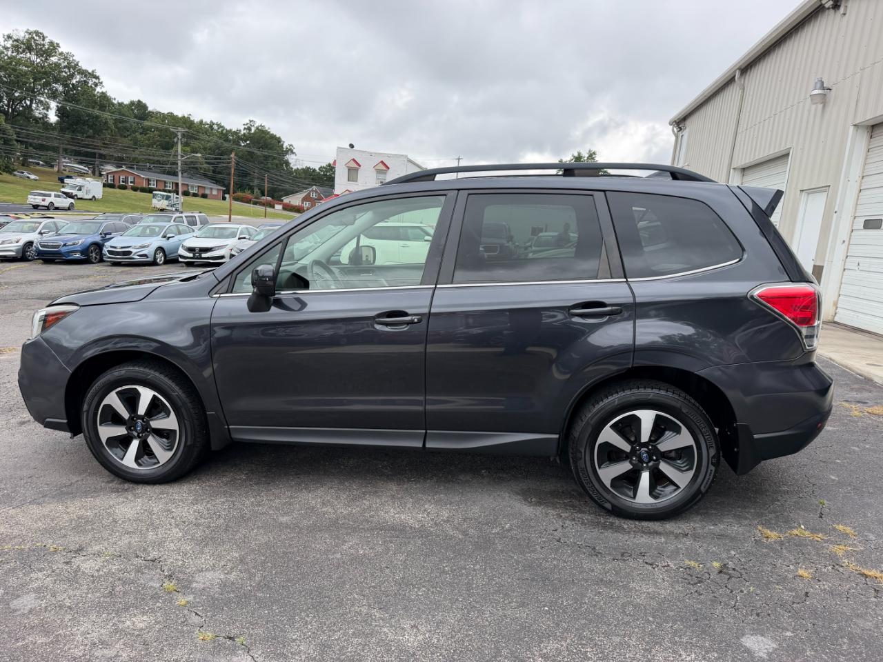 Subaru Forester 2.5i Limited 2017