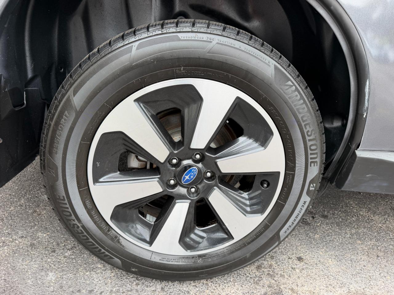 Subaru Forester 2.5i Limited 2017