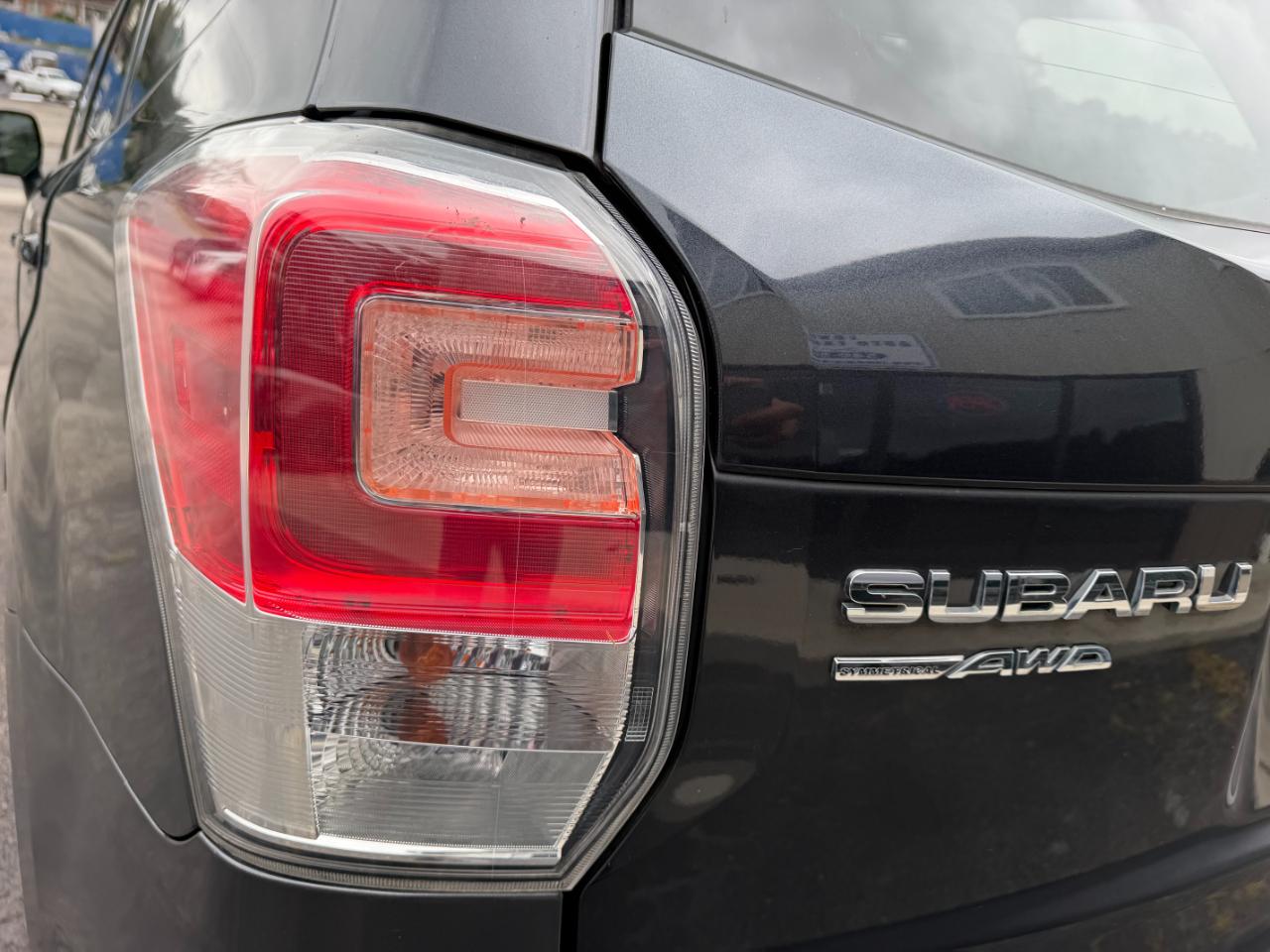 Subaru Forester 2.5i Limited 2017