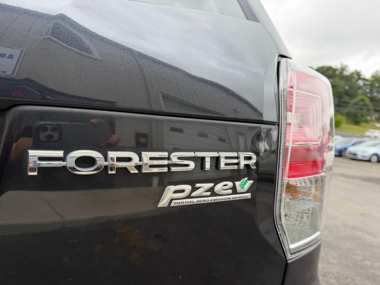 Subaru Forester 2.5i Limited 2017