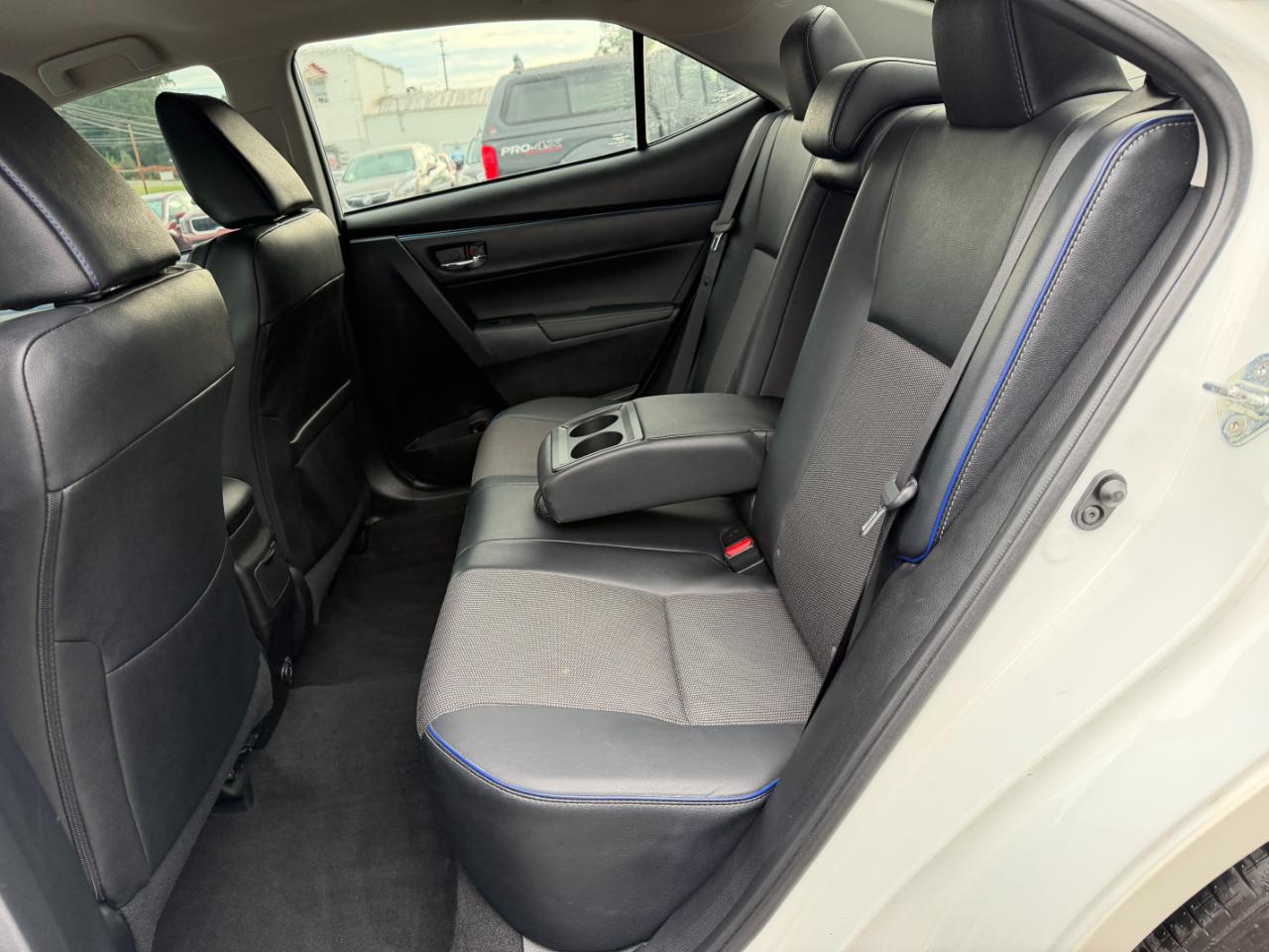 Toyota Corolla SE 2017