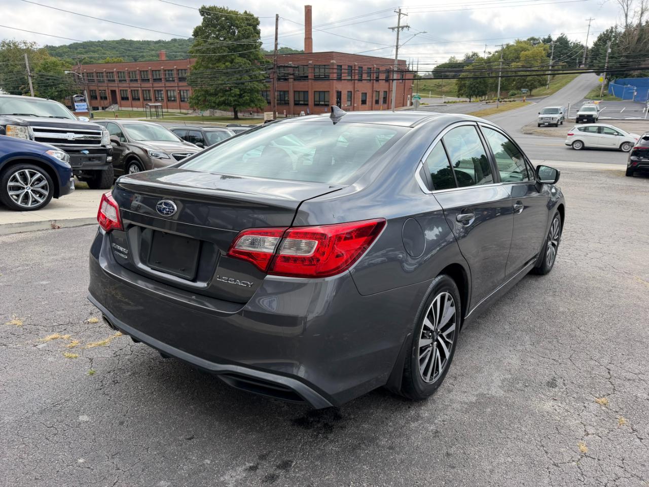 Subaru Legacy 2.5i Premium 2019