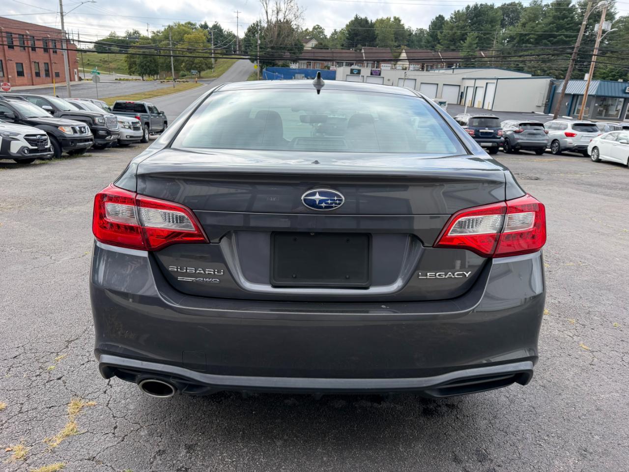 Subaru Legacy 2.5i Premium 2019