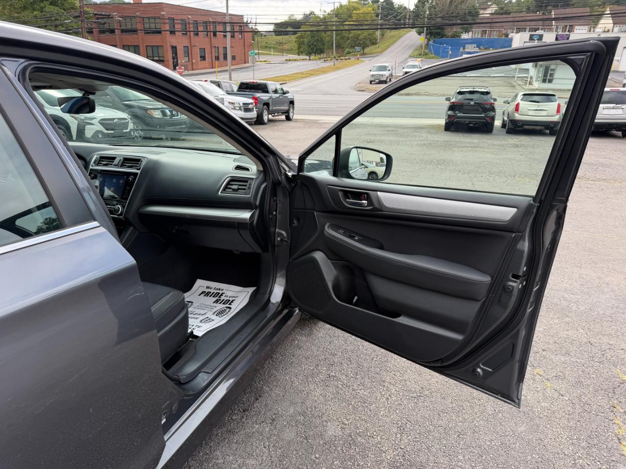 Subaru Legacy 2.5i Premium 2019