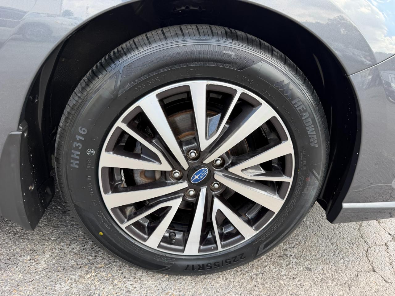 Subaru Legacy 2.5i Premium 2019