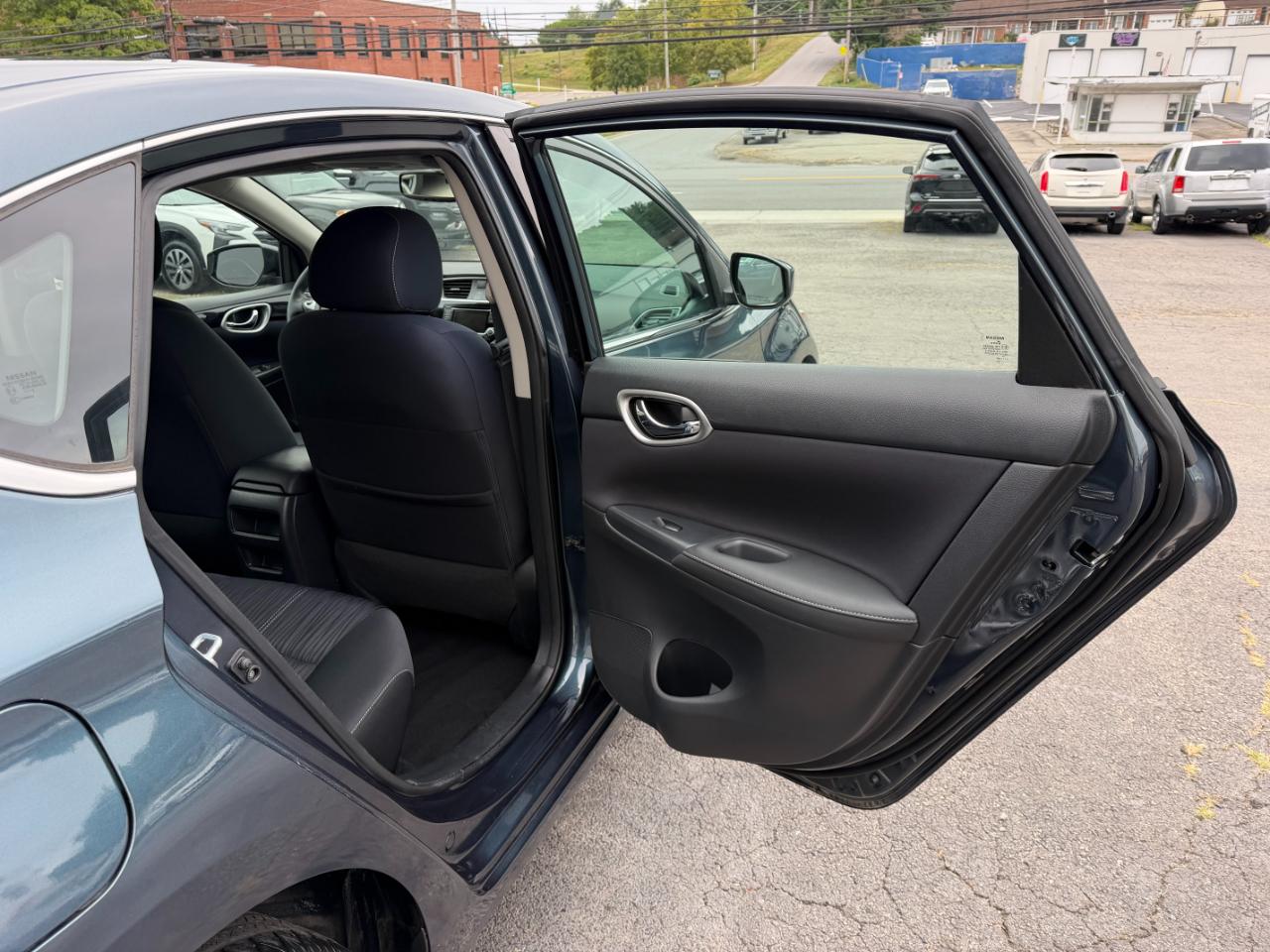 Nissan Sentra SV 2016
