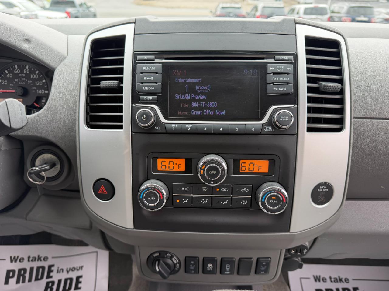 Nissan Frontier SV Crew Cab 5AT 4WD 2018